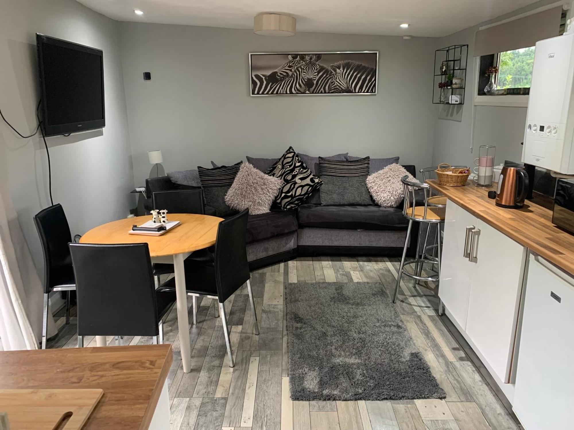 Stunning 2-Bed Cabin In Nantglyn Denbigh Esterno foto
